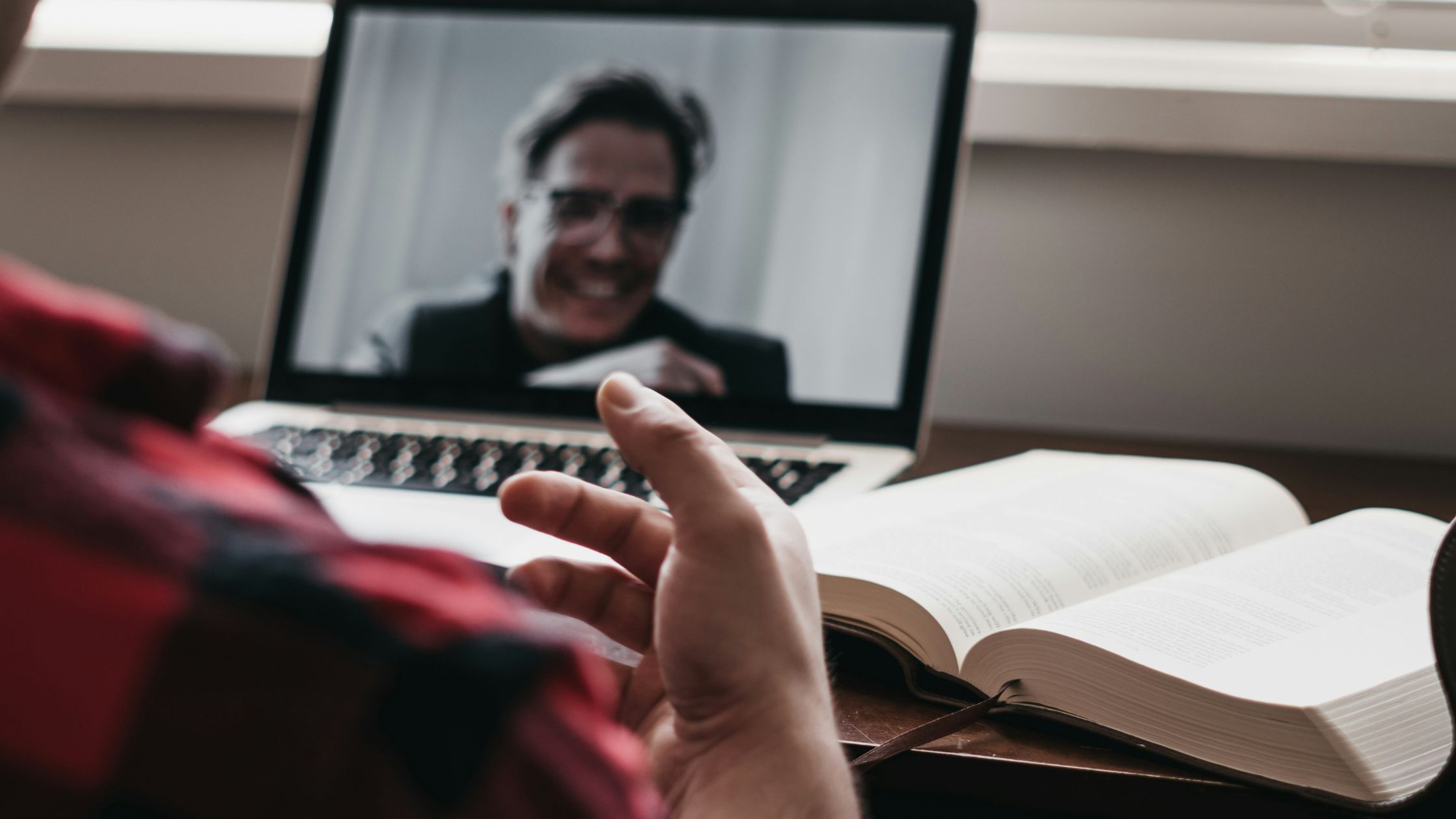 online talking therapy services